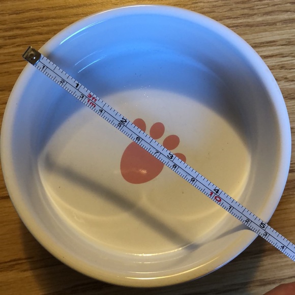 Pink pet bowl for water or food.  Hand crafted stoneware. - Picture 5 of 5